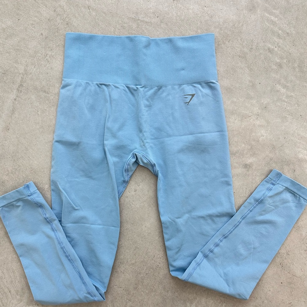 Size small gym shark leggings